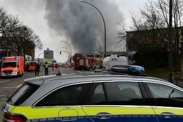 Almanya’da depolama tesisinde yangın: 140 kişi tahliye edildi